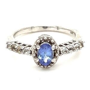 Tanzanite/Cz Ring 